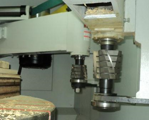 Копировально–фрезерный станок DELTAMACHINERY DW-1700 карусельного типа фото 2